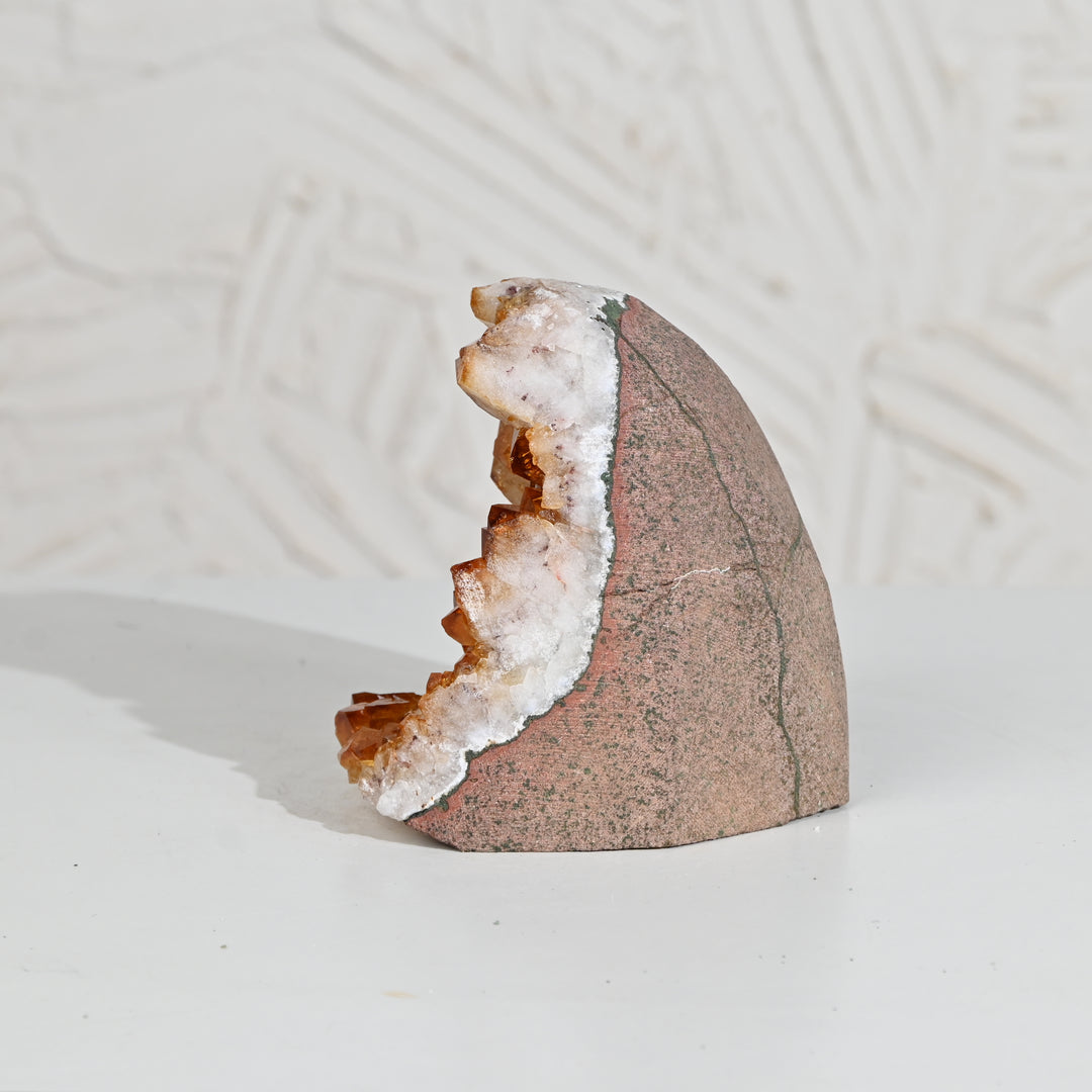 Citrine Geode 1274g – Raw Crystal for Wealth Energy & Home Decor