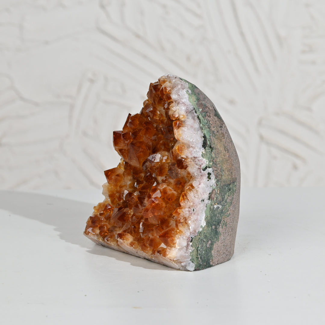Citrine Cluster 1474g – Energy Crystal for Prosperity & Interior Styling