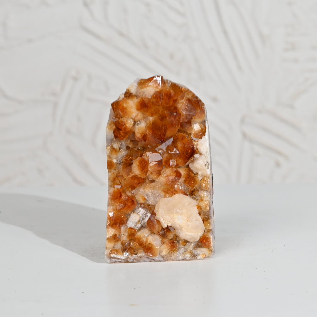 Citrine Geode 1108g – Raw Crystal for Abundance & Energy Flow