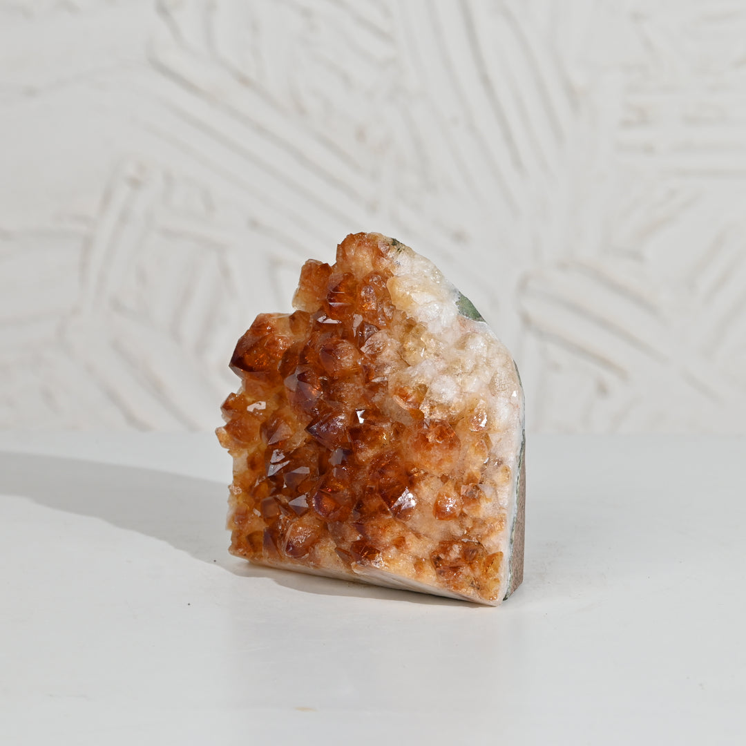 Natural Citrine Geode 1010g – Raw Crystal for Abundance & Positivity