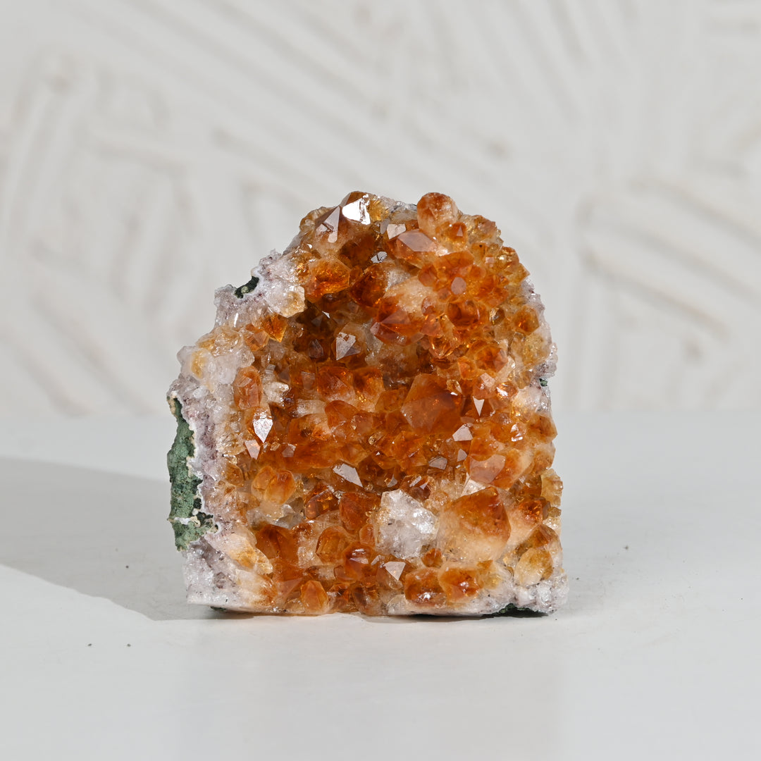 Raw Citrine Geode 614g – Energy Crystal for Balance & Positive Vibes