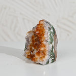 Load image into Gallery viewer, Raw Citrine Geode 614g – Energy Crystal for Balance &amp; Positive Vibes
