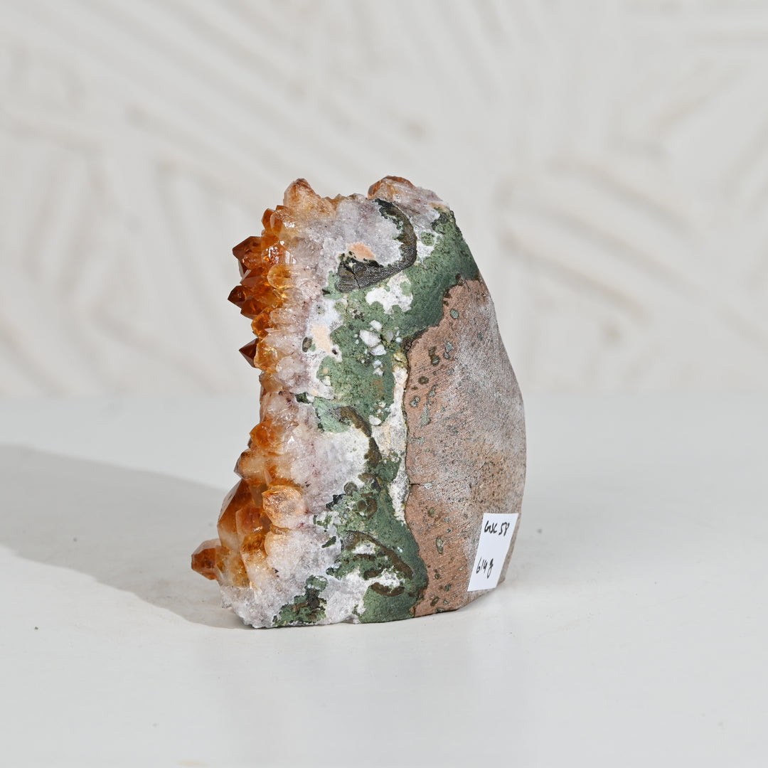 Raw Citrine Geode 614g – Energy Crystal for Balance & Positive Vibes