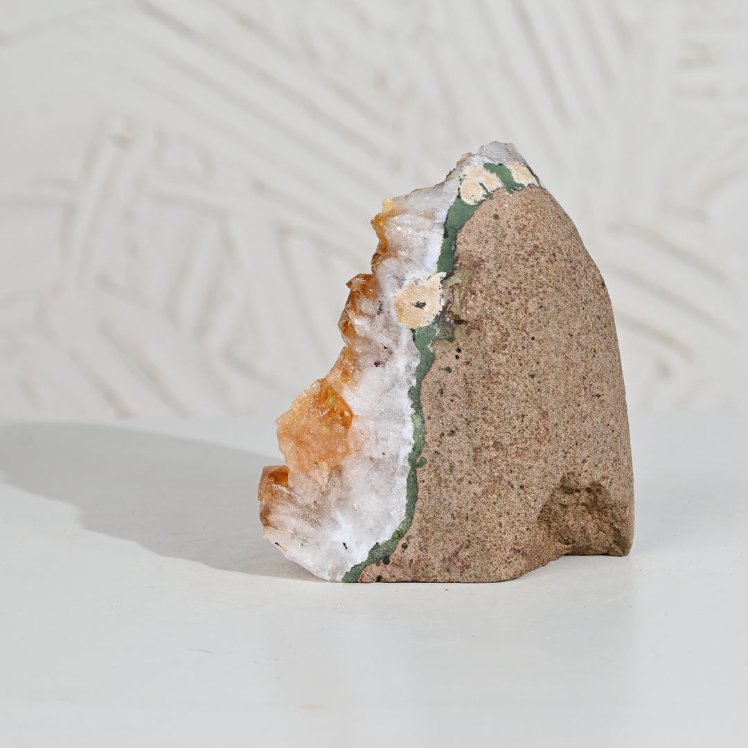 Natural Citrine Cluster 829g – Healing Crystal for Balance & Positive Vibes