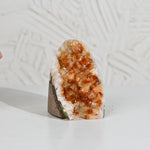 Load image into Gallery viewer, Raw Citrine Geode 938g – Natural Healing Crystal for Prosperity &amp; Positivity