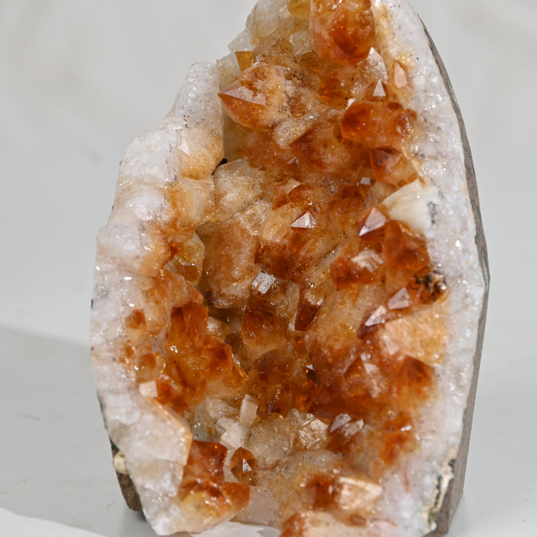 Raw Citrine Geode 938g – Natural Healing Crystal for Prosperity & Positivity