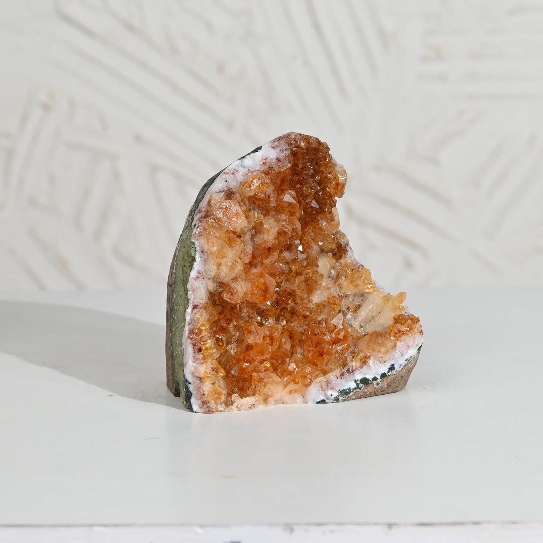 Citrine Crystal 956g – Energy Stone for Prosperity & Spiritual Balance