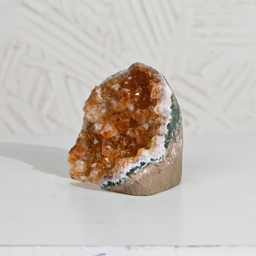 Citrine Crystal 956g – Energy Stone for Prosperity & Spiritual Balance