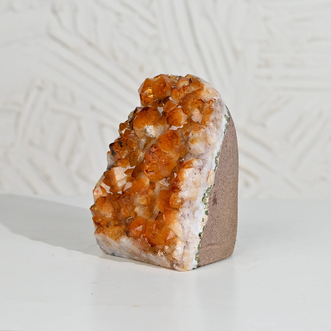 Citrine Geode 1538g – Raw Crystal for Wealth Attraction & Positive Vibes