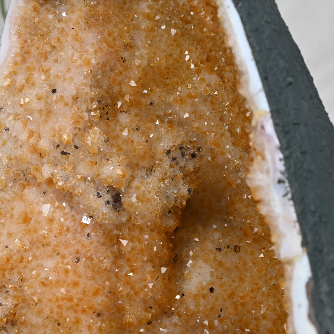 Citrine Energy Stone 8.50kg – Natural Wealth Crystal for Abundance