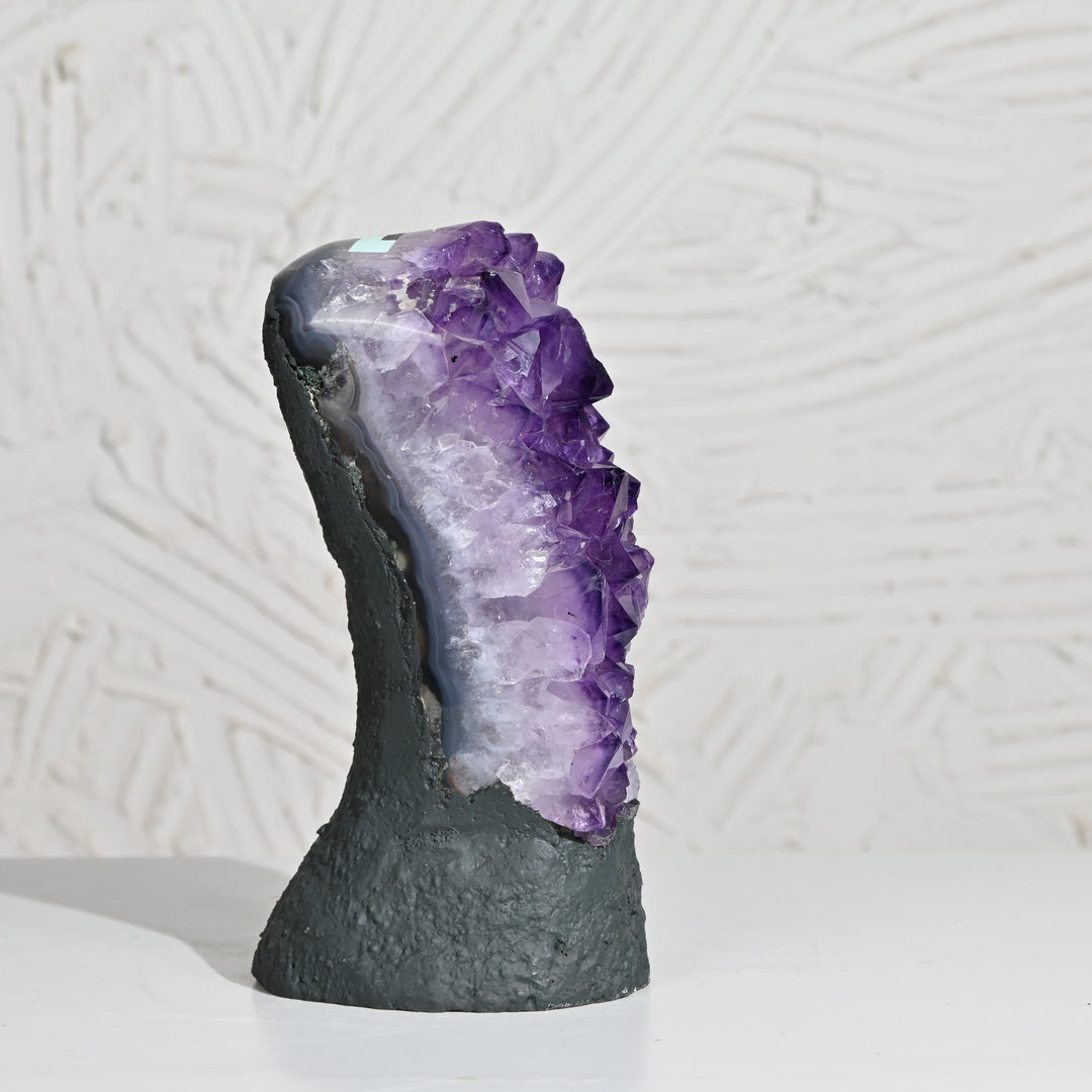 Natural Amethyst Geode 2.65kg - Raw Crystal for Healing