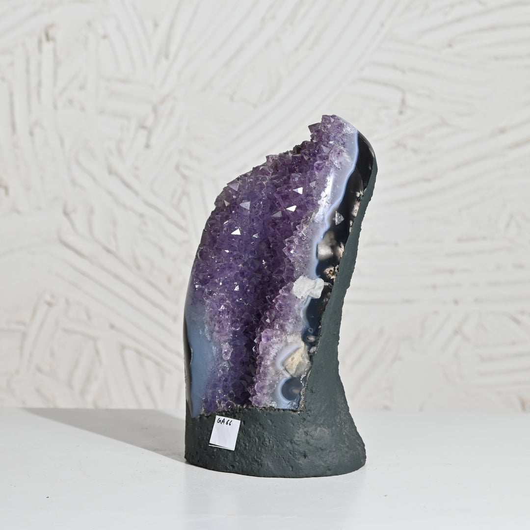 Natural Amethyst Geode 2.85kg - Raw Crystal for Healing