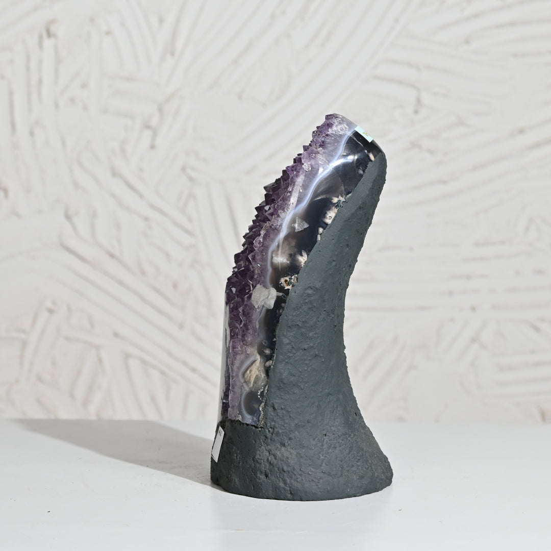 Natural Amethyst Geode 2.85kg - Raw Crystal for Healing