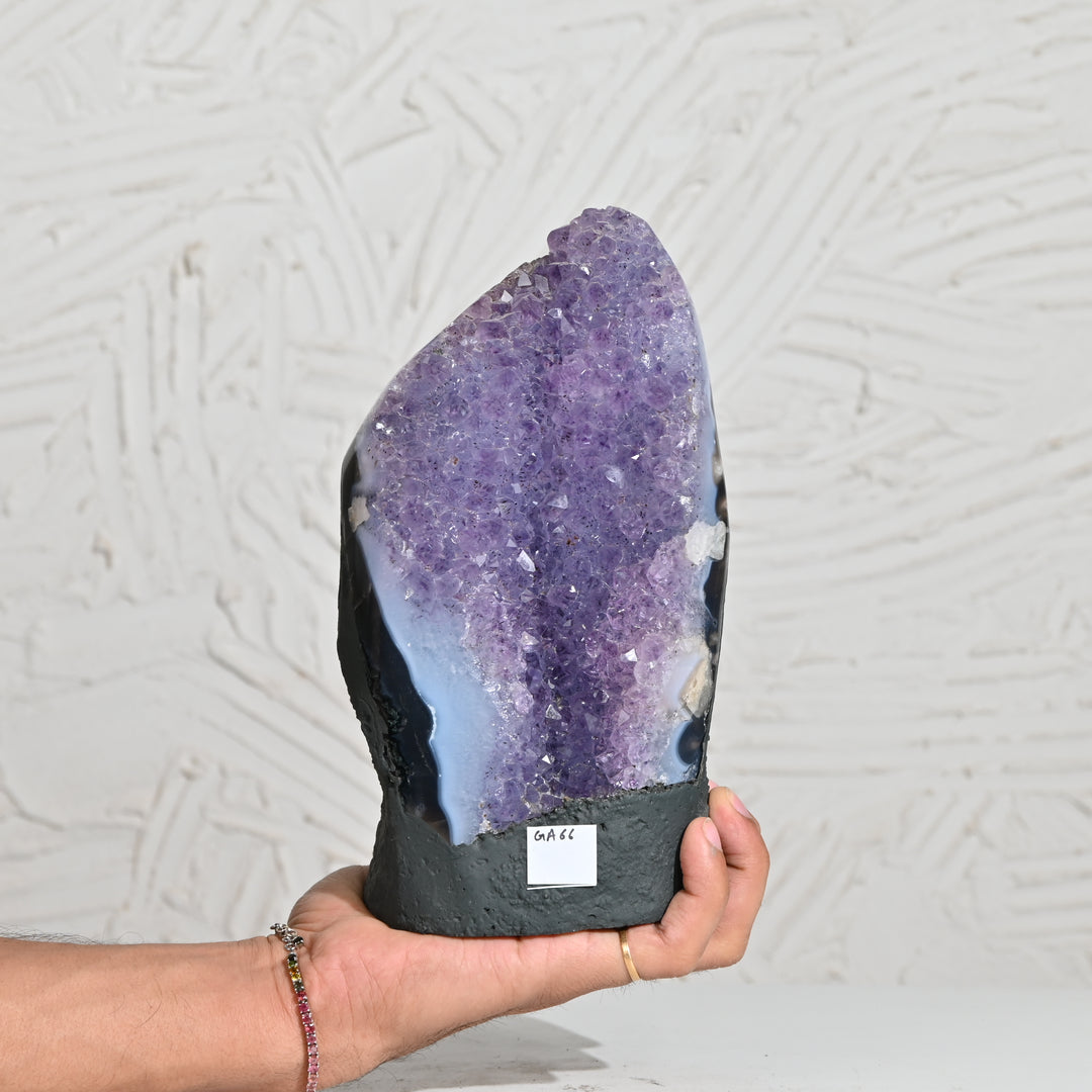 Natural Amethyst Geode 2.85kg - Raw Crystal for Healing