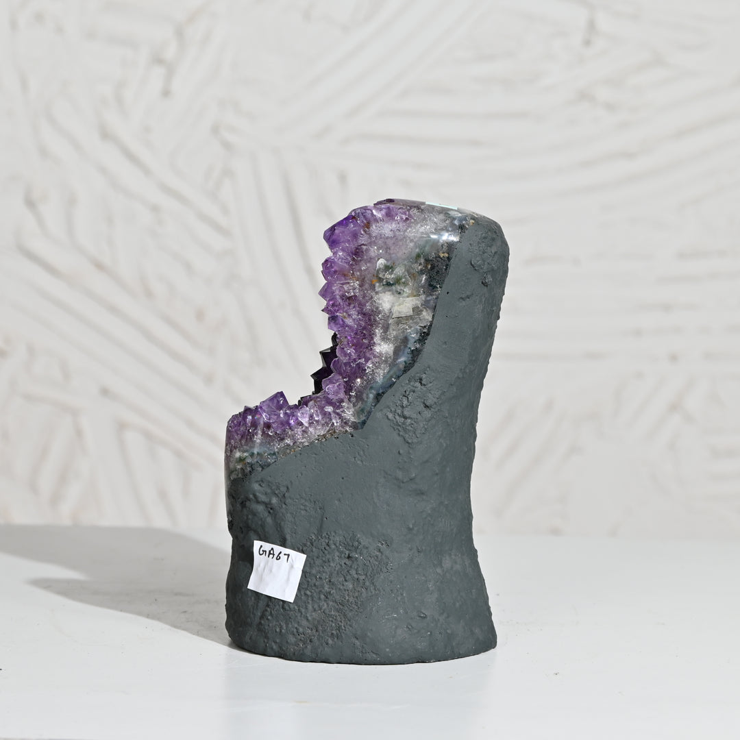 Natural Amethyst Geode 1.75kg - Raw Crystal for Healing