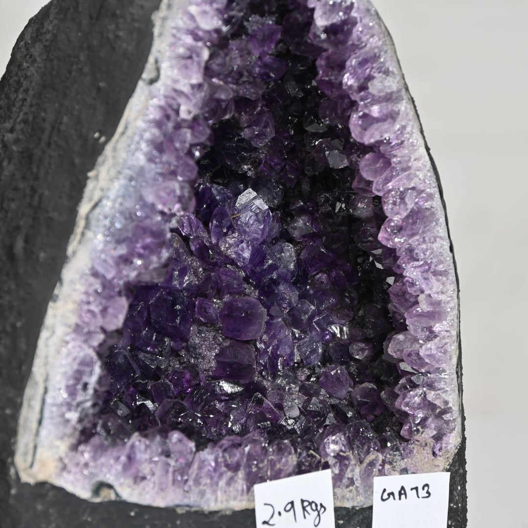 Natural Amethyst Geode 2.9kg - Raw Crystal for Healing