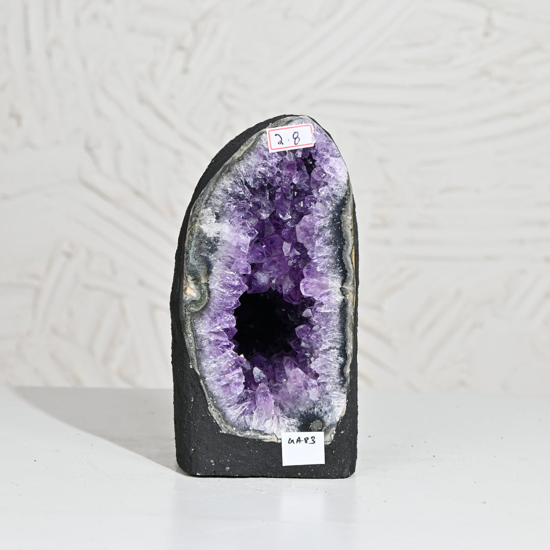 Natural Amethyst Geode 2.8kg - Raw Crystal for Healing