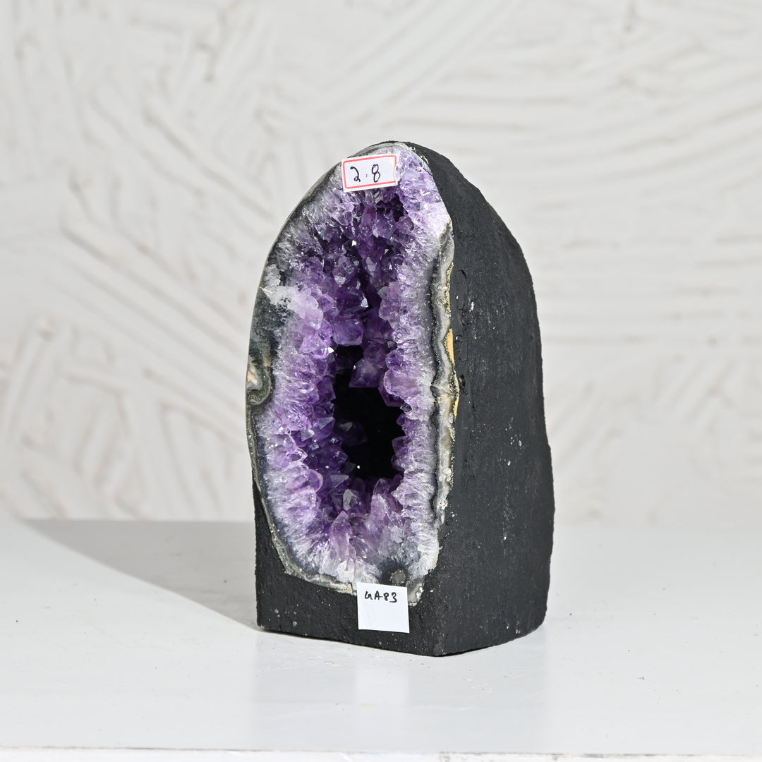 Natural Amethyst Geode 2.8kg - Raw Crystal for Healing