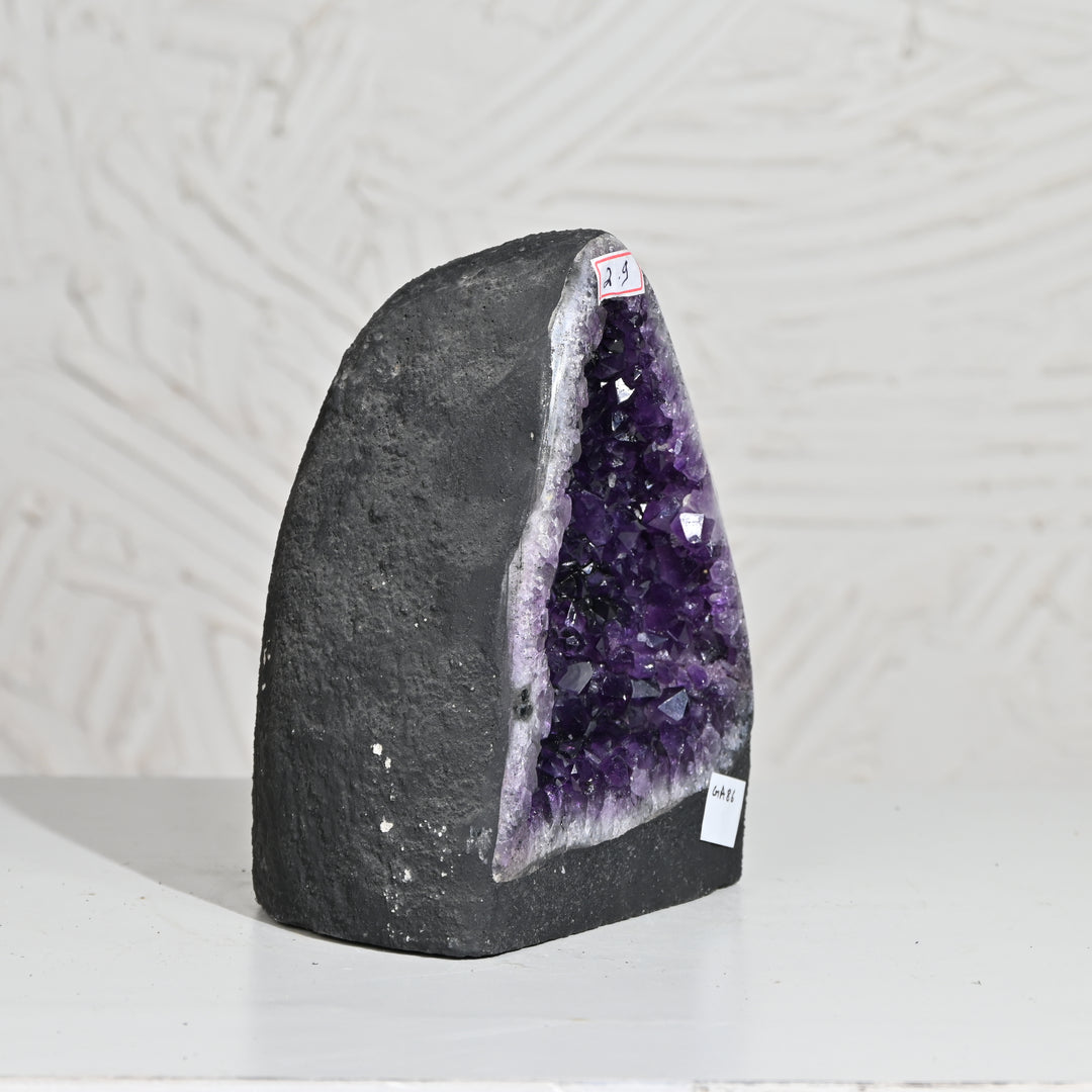 Natural Amethyst Geode 2.9kg - Raw Crystal for Healing