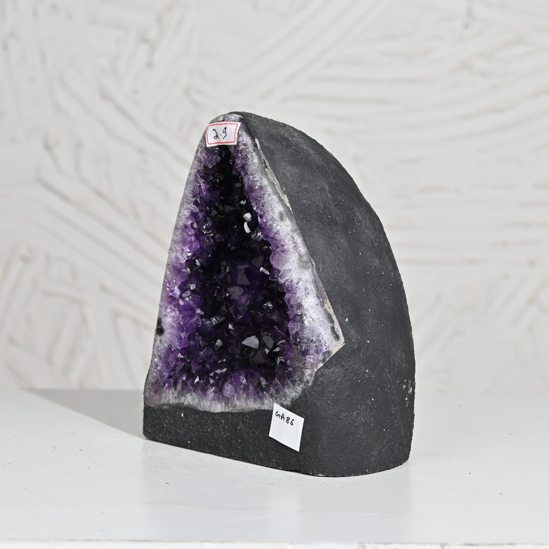 Natural Amethyst Geode 2.9kg - Raw Crystal for Healing