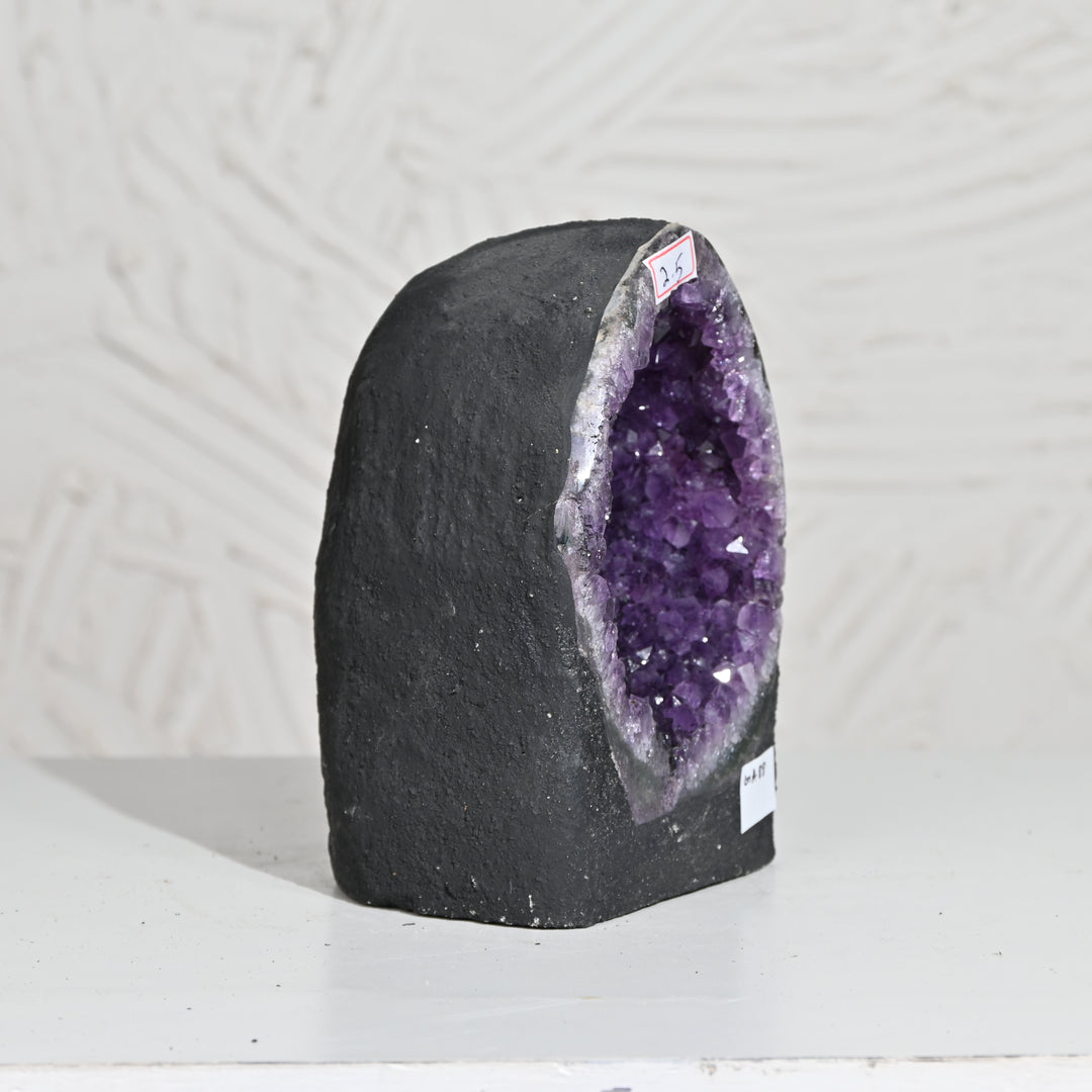 Natural Amethyst Geode 2.5kg - Raw Crystal for Healing