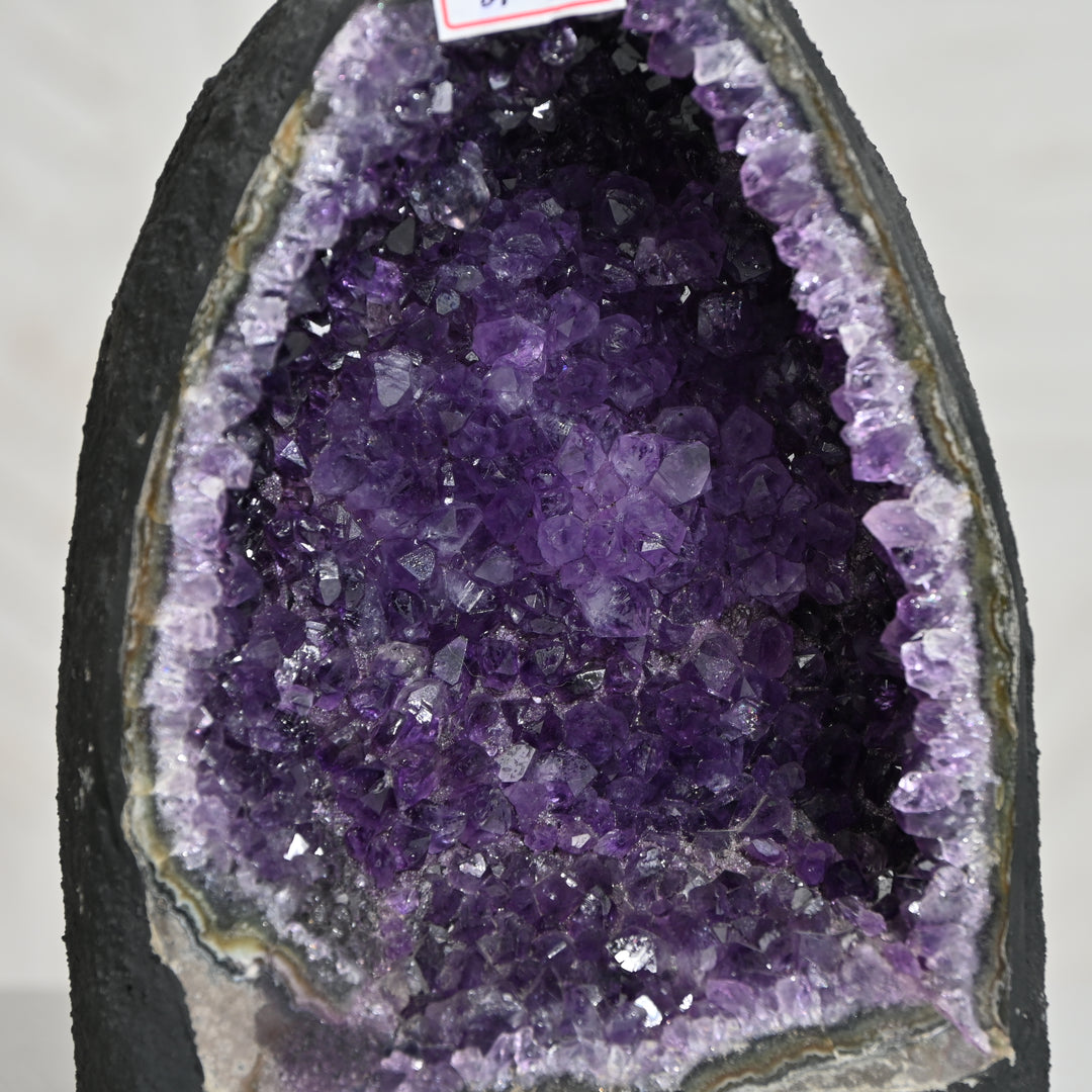 Natural Amethyst Geode 2.5kg - Raw Crystal for Healing