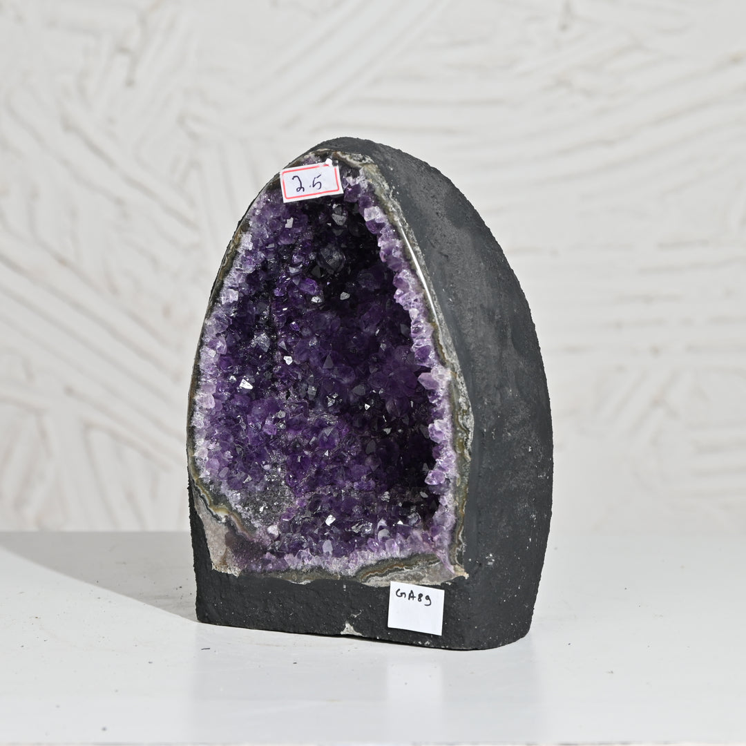 Natural Amethyst Geode 2.5kg - Raw Crystal for Healing