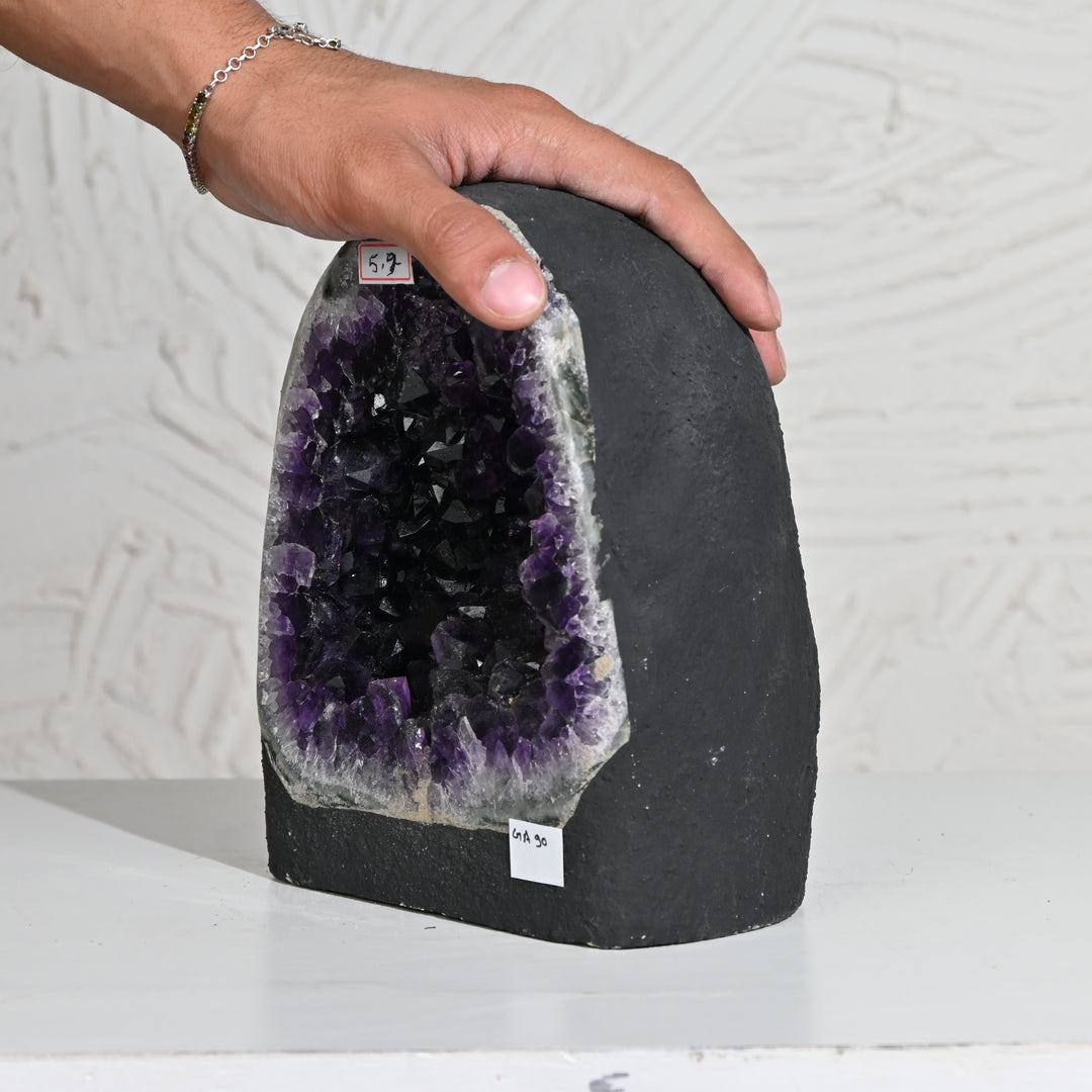 Natural Amethyst Geode 5.7kg - Raw Crystal for Healing