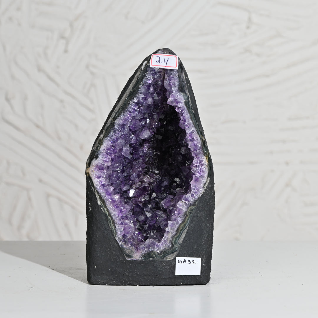Natural Amethyst Geode 2.4kg - Raw Crystal for Healing