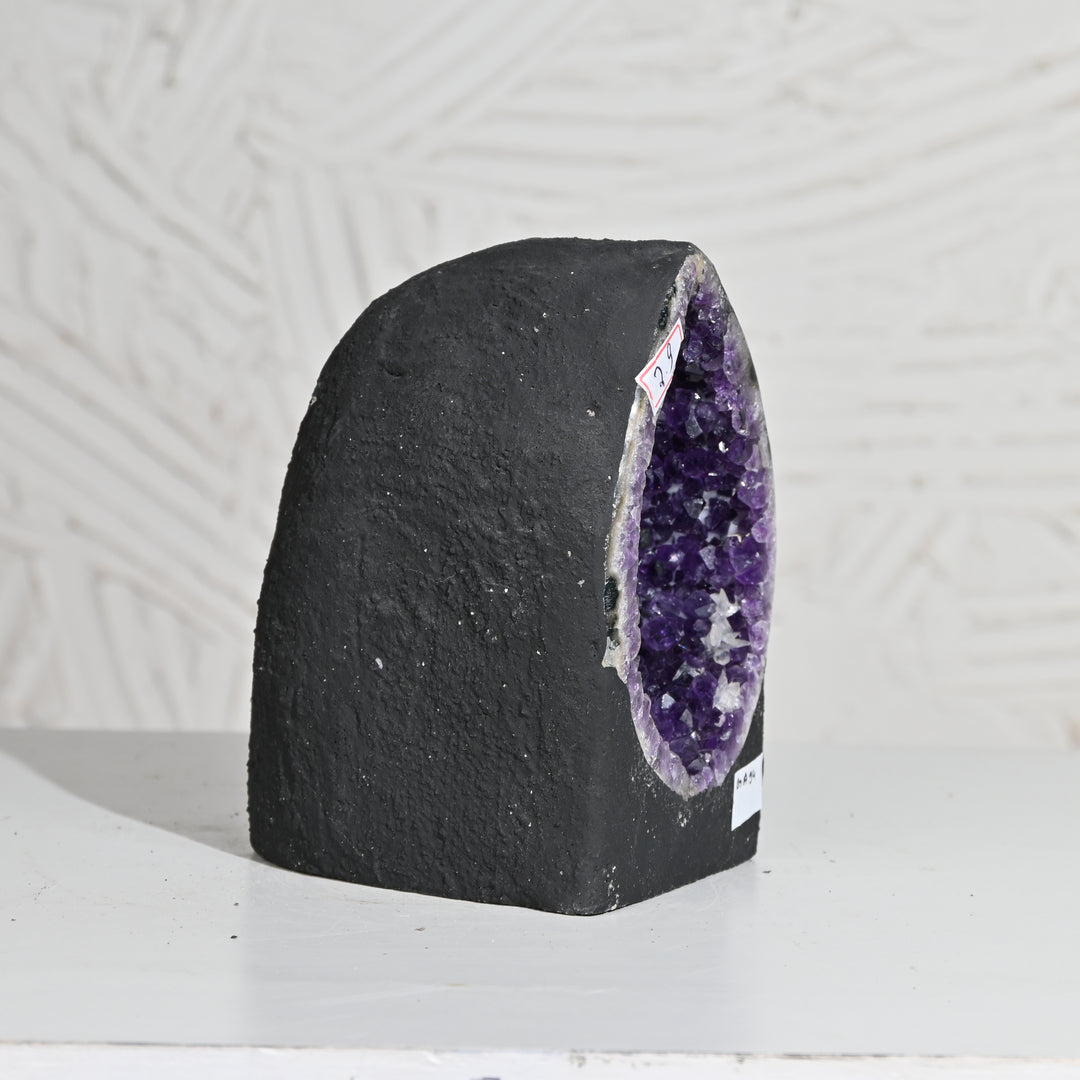 Natural Amethyst Geode 2.9kg - Raw Crystal for Healing