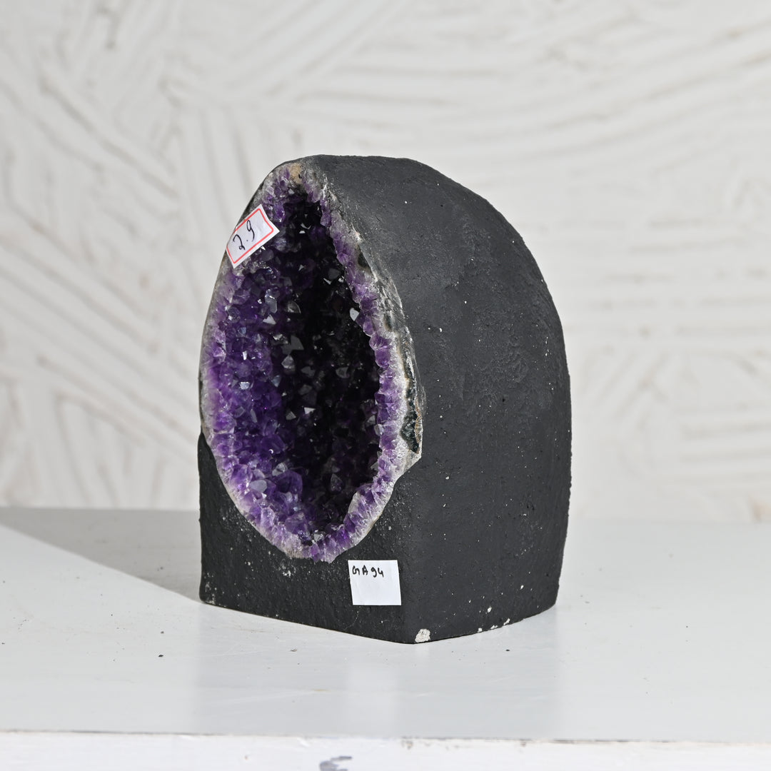 Natural Amethyst Geode 2.9kg - Raw Crystal for Healing