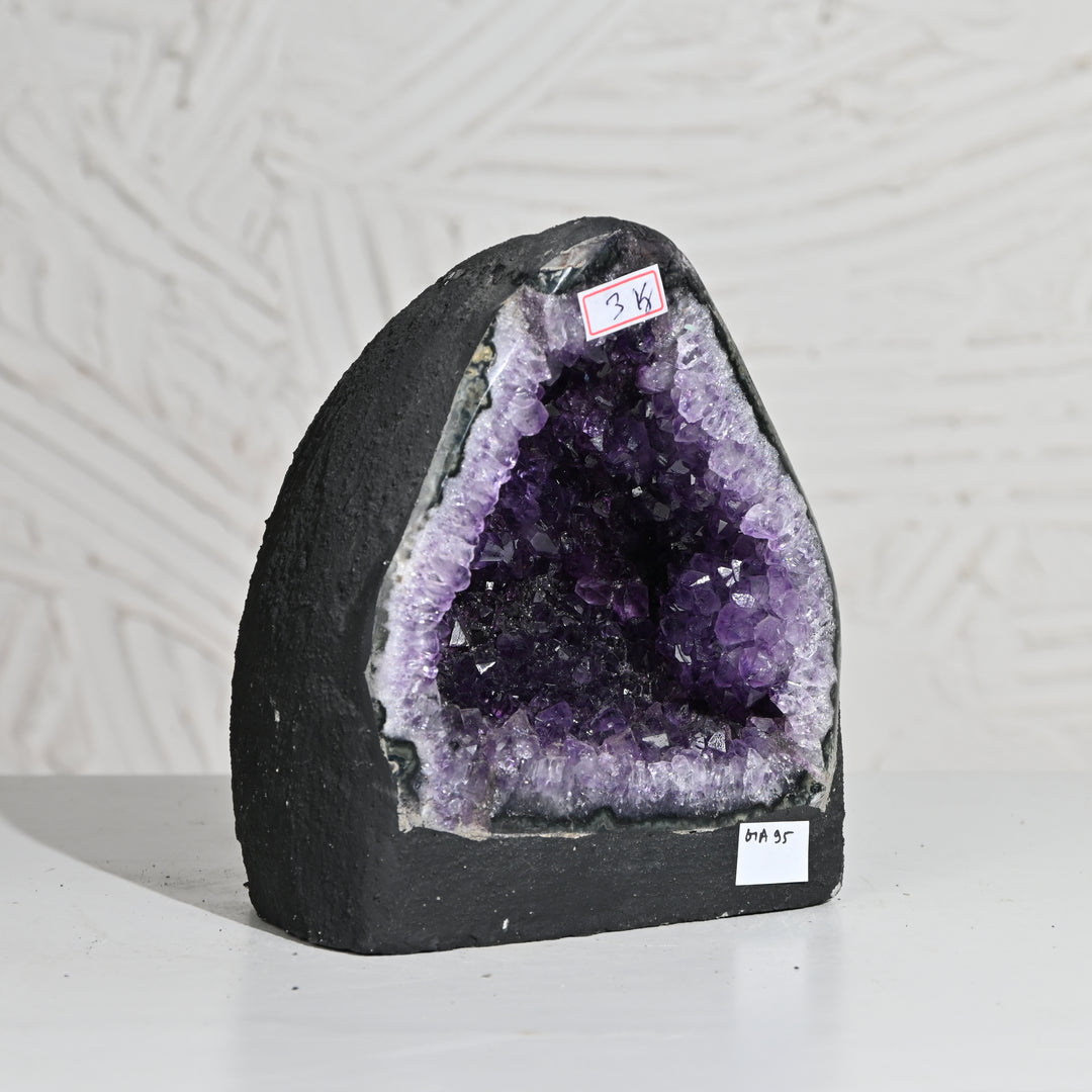 Natural Amethyst Geode 3.1kg - Raw Crystal for Healing