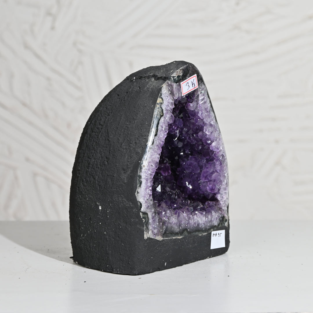 Natural Amethyst Geode 3.1kg - Raw Crystal for Healing