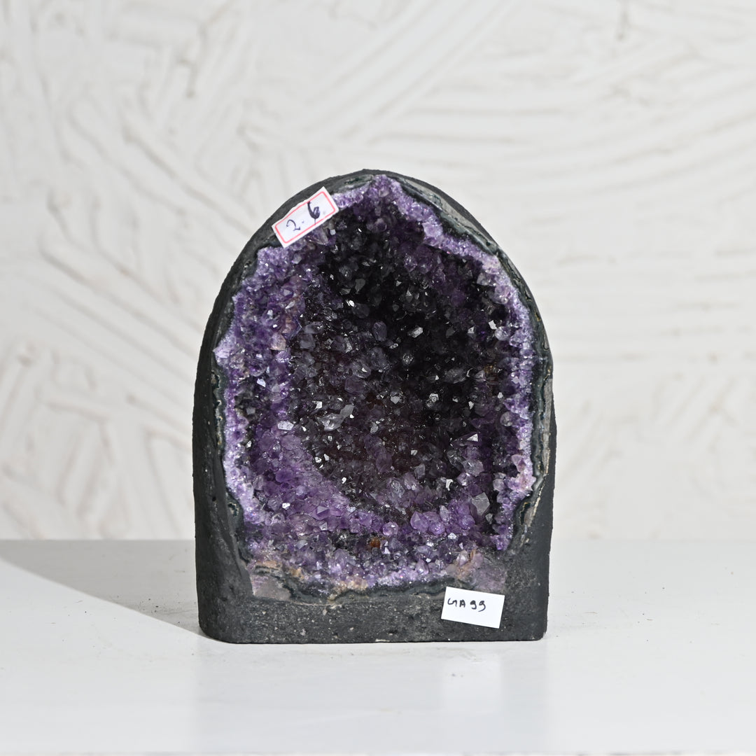 Natural Amethyst Geode 2.6kg - Raw Crystal for Healing