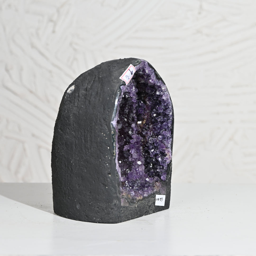 Natural Amethyst Geode 2.6kg - Raw Crystal for Healing