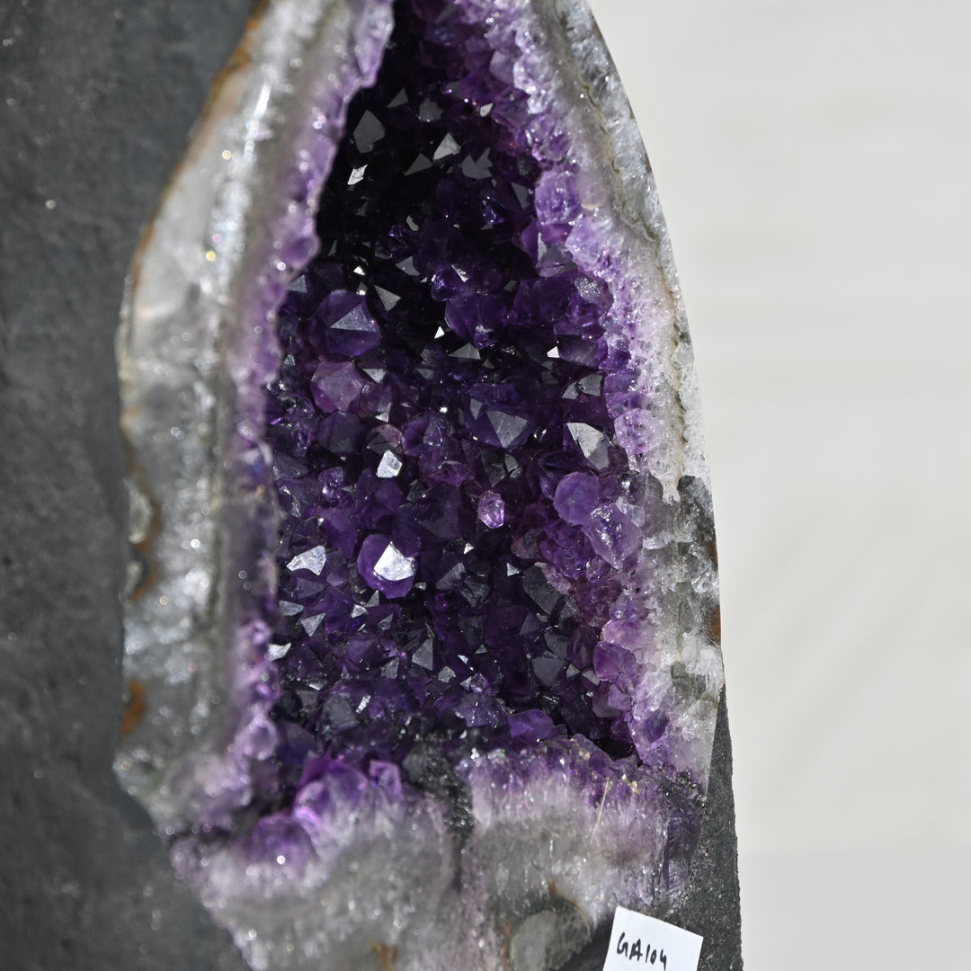 Natural Amethyst Geode 3.9kg - Raw Crystal for Healing