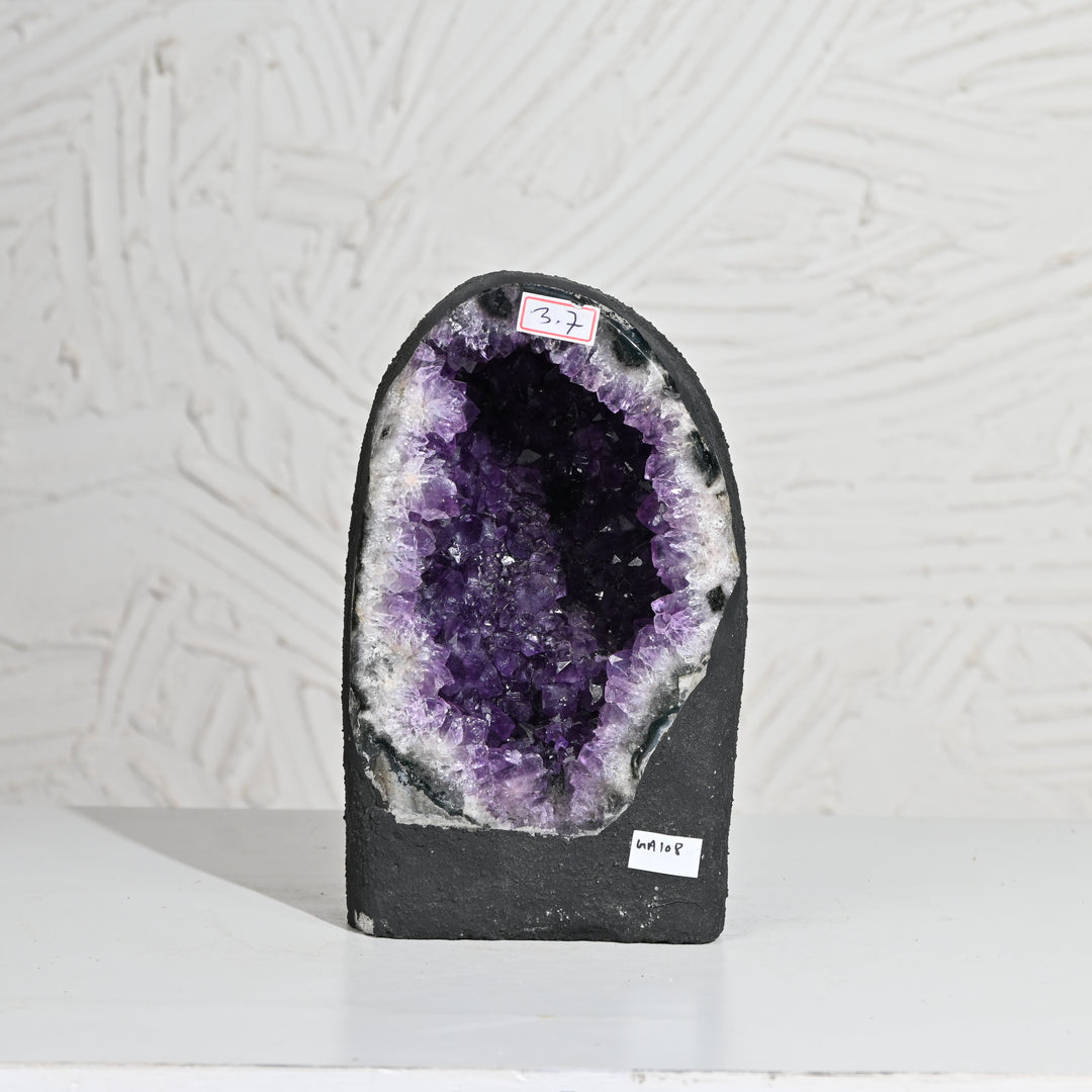 Natural Amethyst Geode 3.7kg - Raw Crystal for Healing