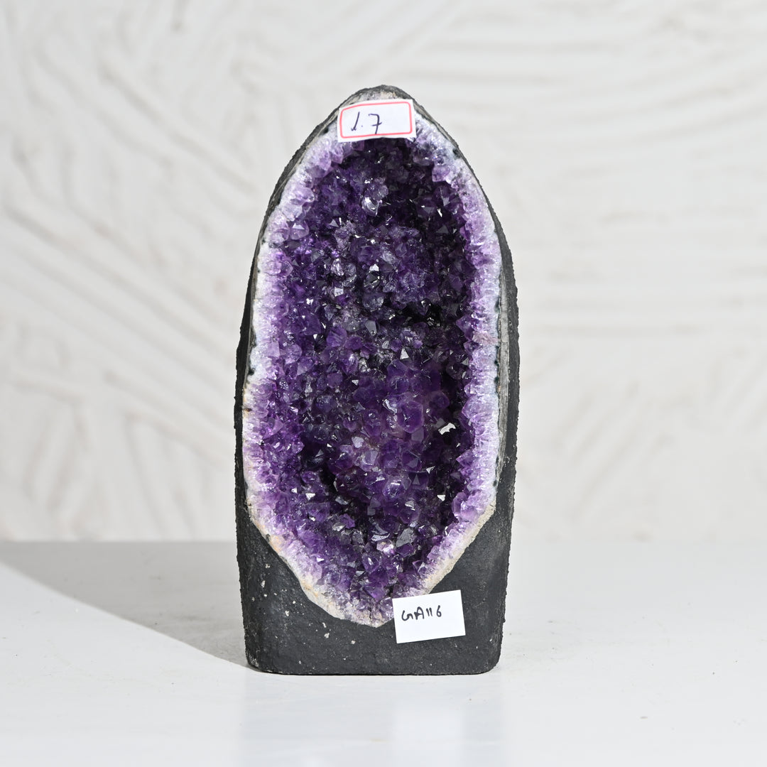 Natural Amethyst Geode 1.7kg - Raw Crystal for Healing