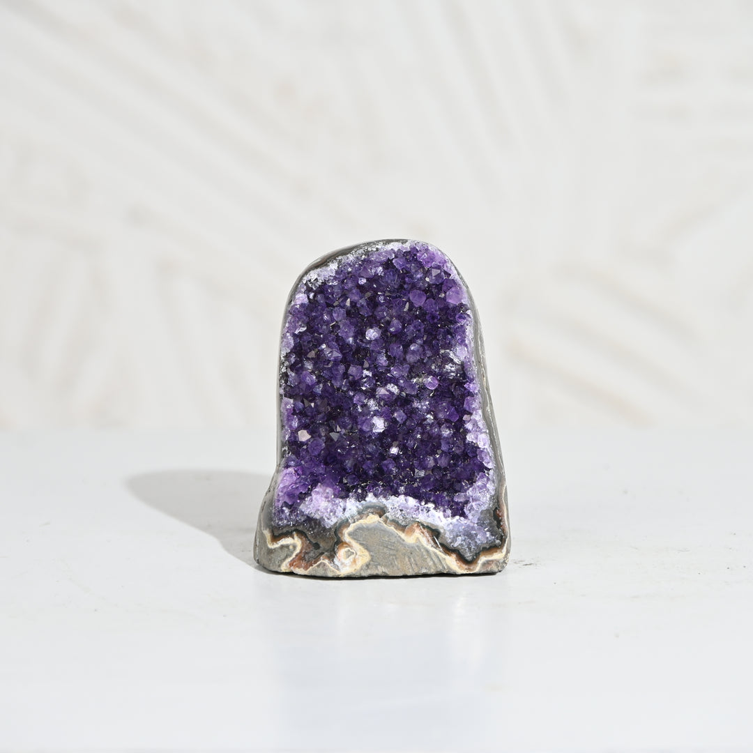 Natural Amethyst Geode 296g - Raw Crystal for Healing