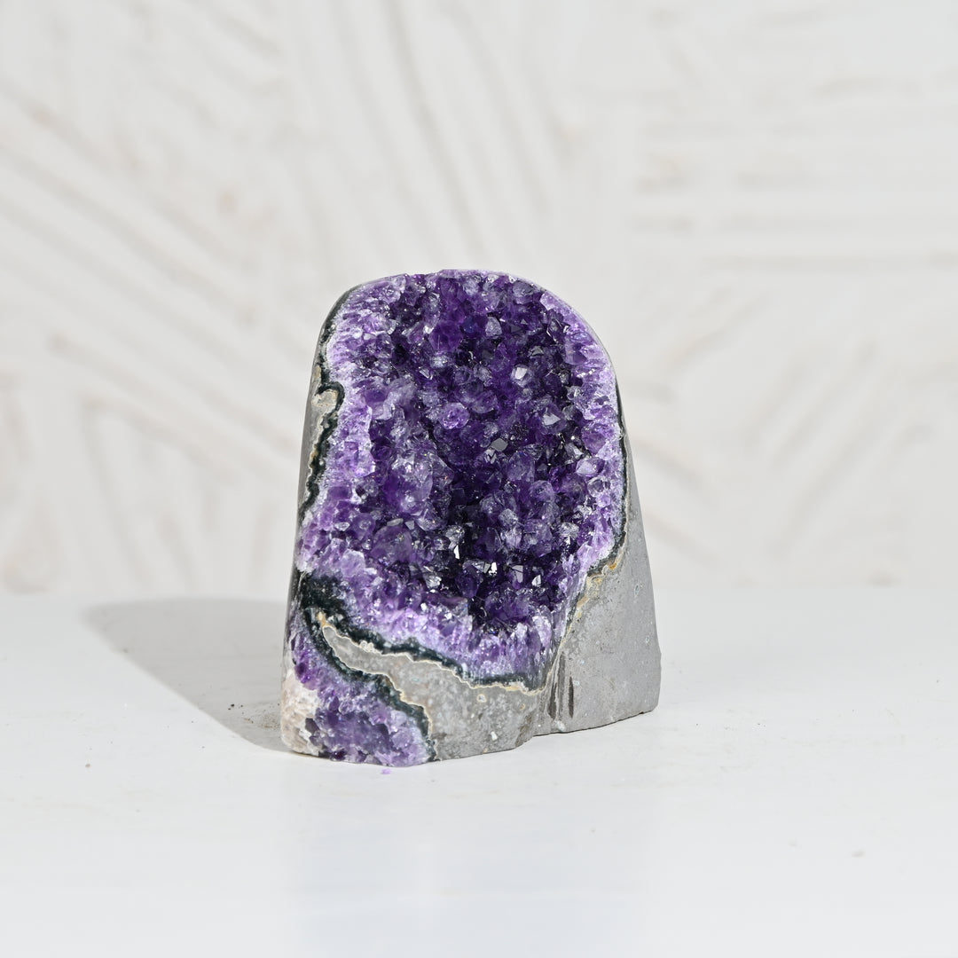 Natural Amethyst Geode 619g - Raw Crystal for Healing