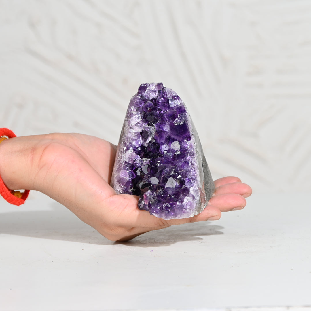 Natural Amethyst Geode 543g - Raw Crystal for Healing