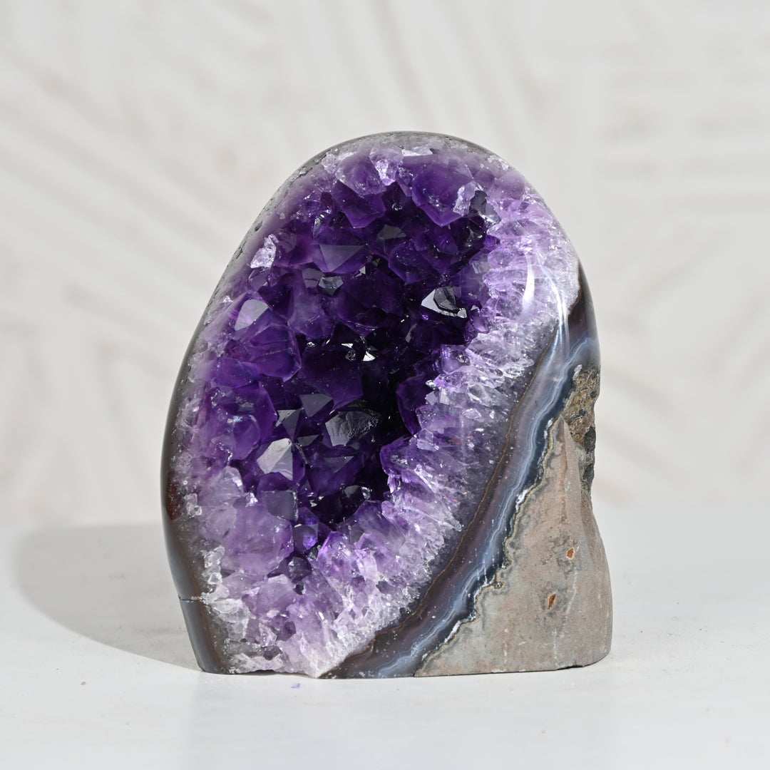 Natural Amethyst Geode 1015g - Raw Crystal for Healing