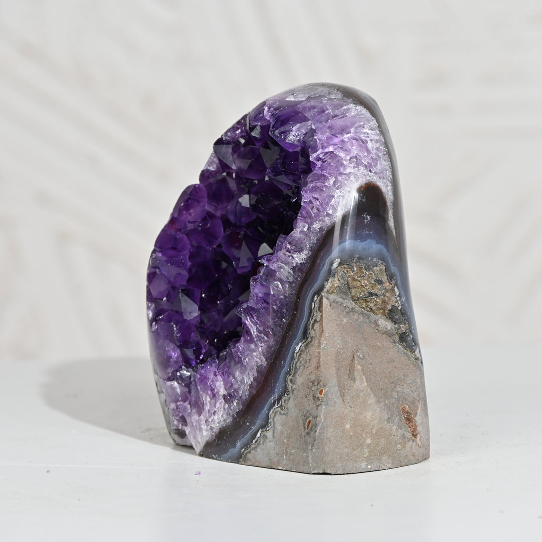 Natural Amethyst Geode 1015g - Raw Crystal for Healing