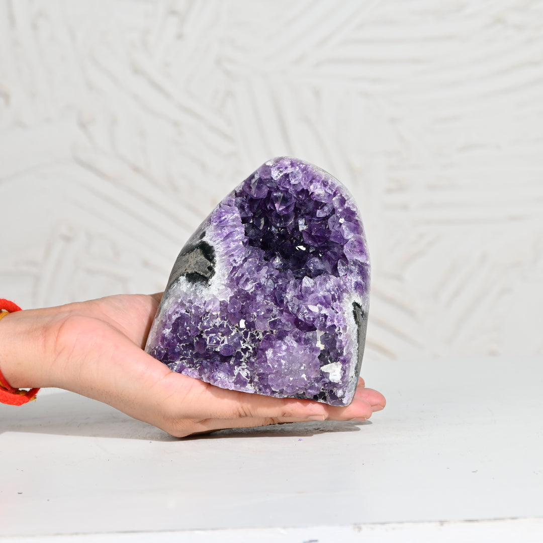 Natural Amethyst Geode 1317g - Raw Crystal for Healing