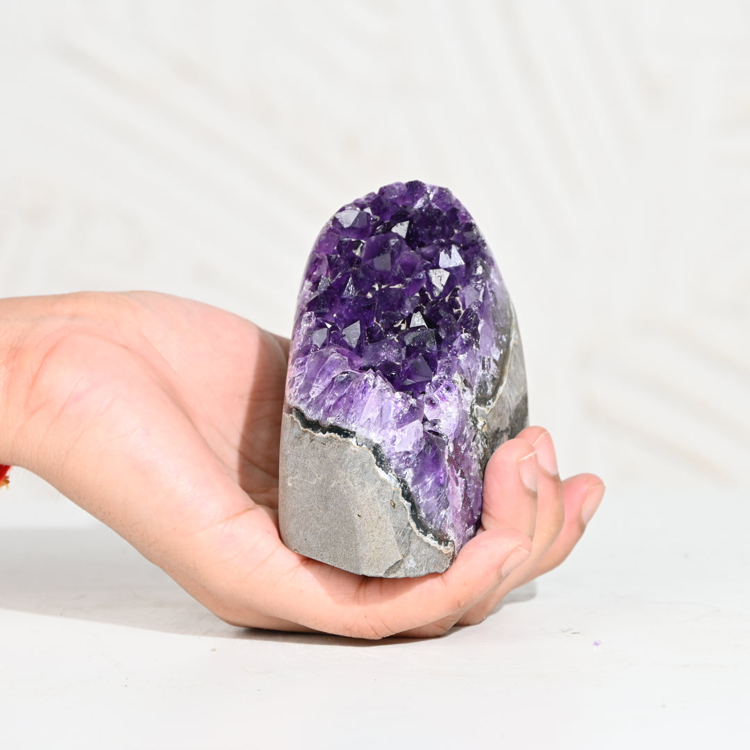 Natural Amethyst Geode 546g - Raw Crystal for Healing