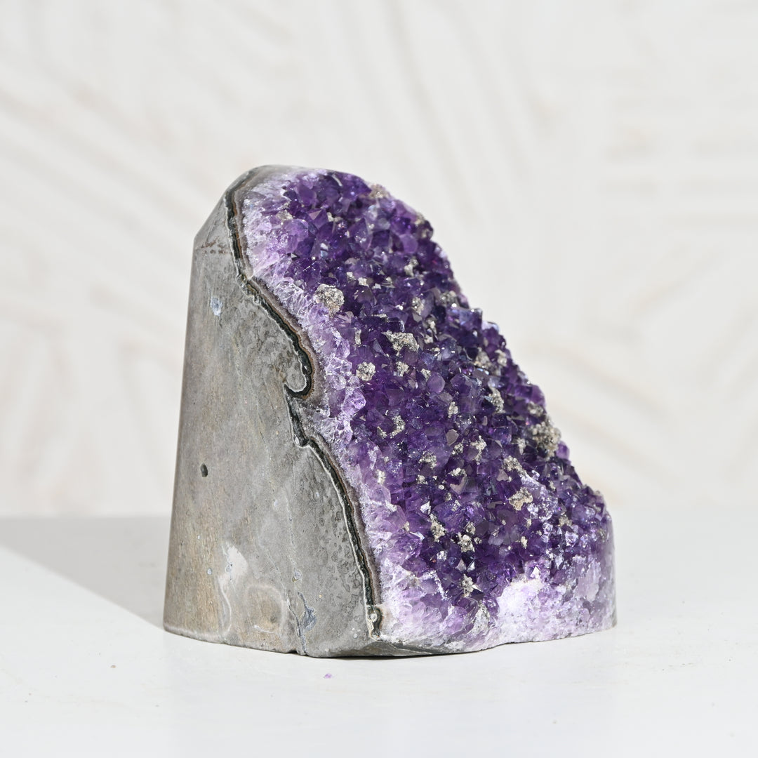 Natural Amethyst Geode 1423g - Raw Crystal for Healing