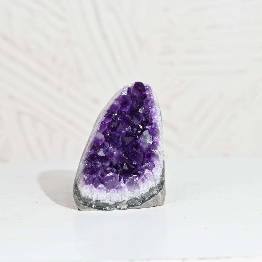 Natural Amethyst Geode 676g - Raw Crystal for Healing