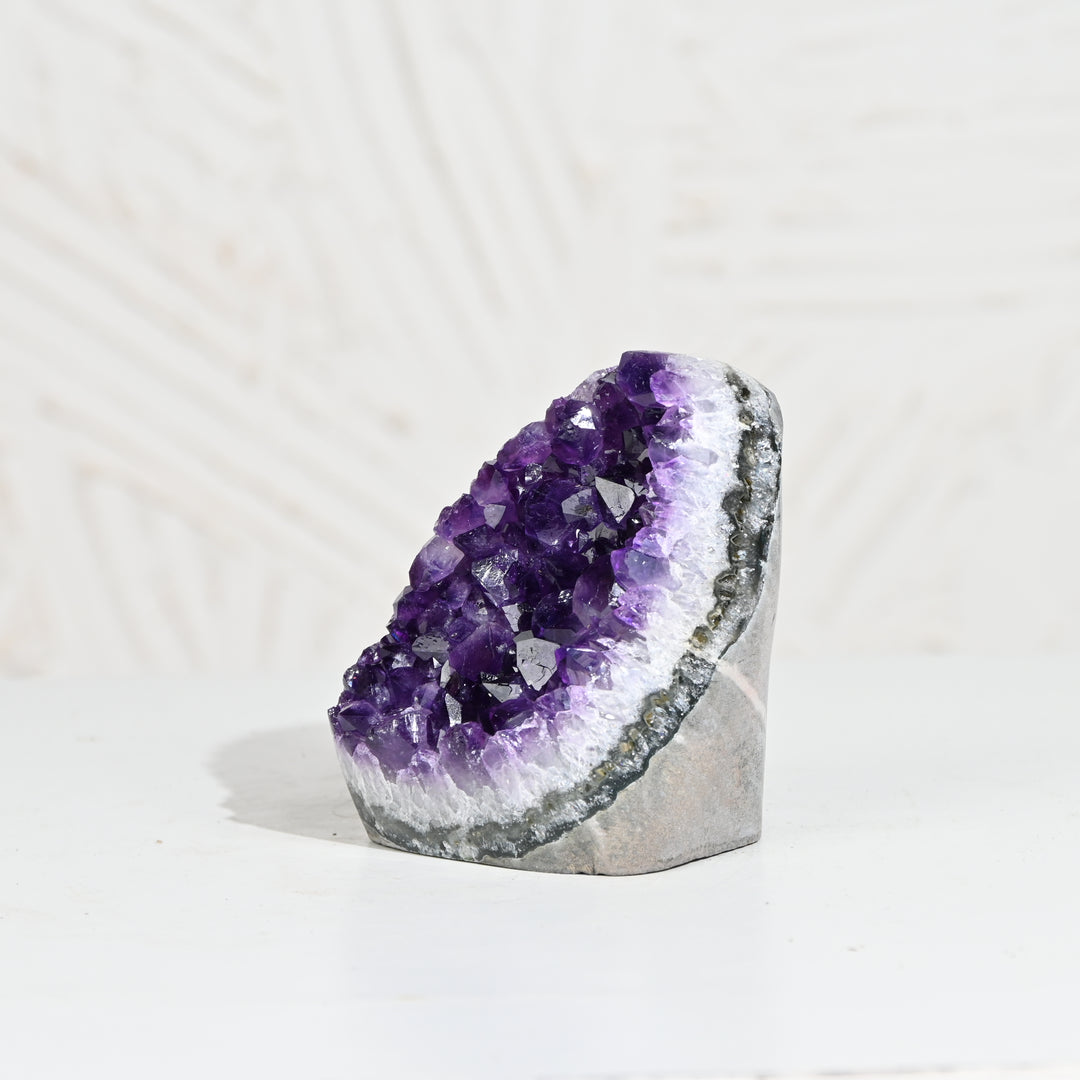 Natural Amethyst Geode 676g - Raw Crystal for Healing