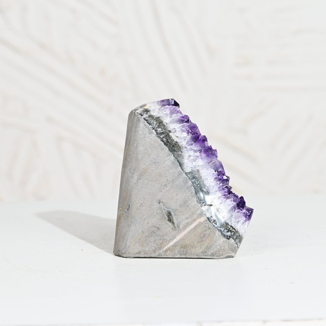 Natural Amethyst Geode 676g - Raw Crystal for Healing