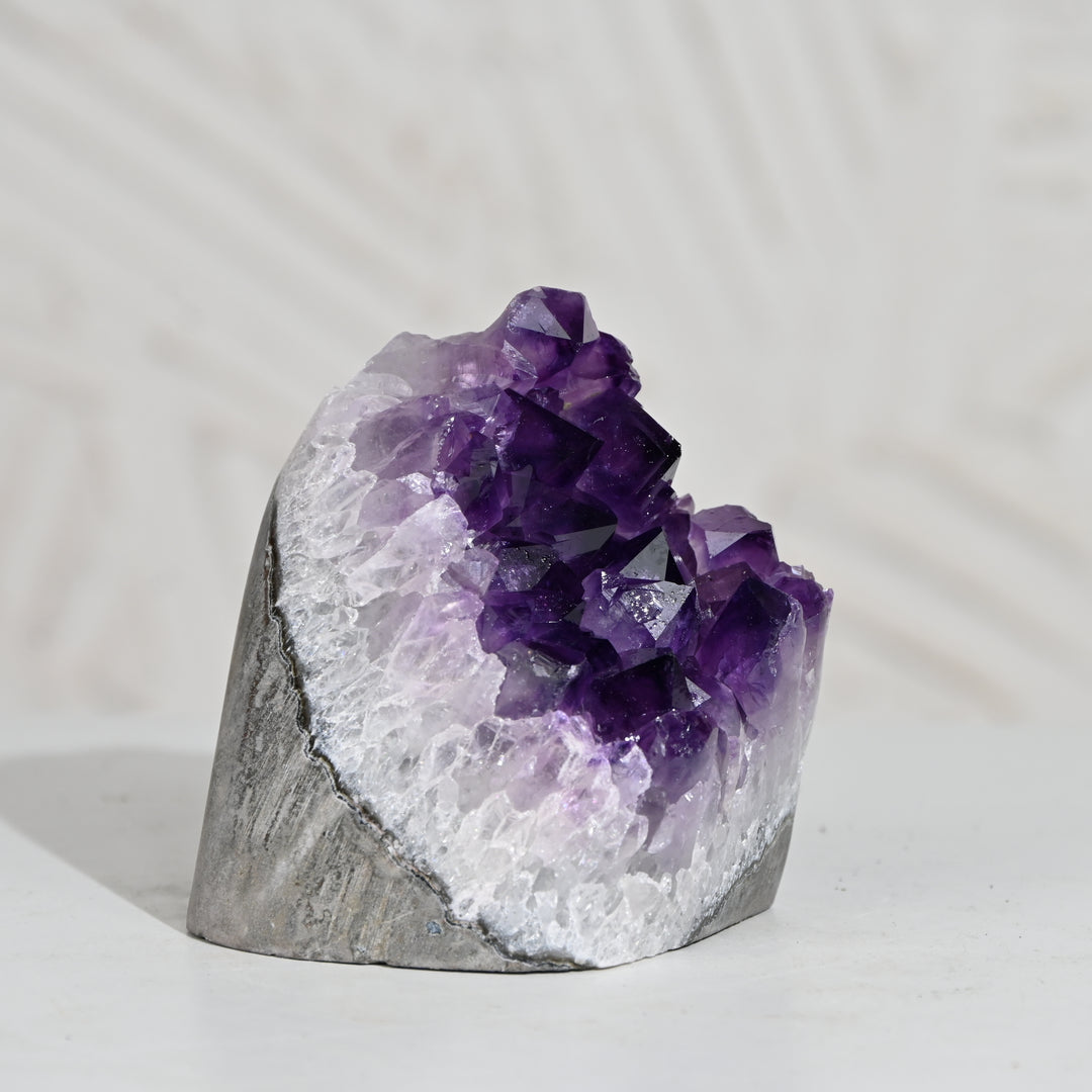 Natural Amethyst Geode 785g - Raw Crystal for Healing